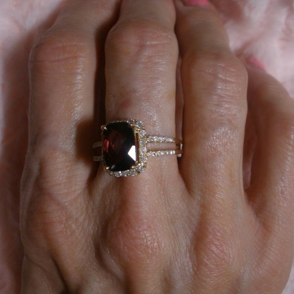 Womens Stunning Vintage 14KT YELLOW GOLD 2.48ct RUBELLITE& DIAMOND RING Size 9